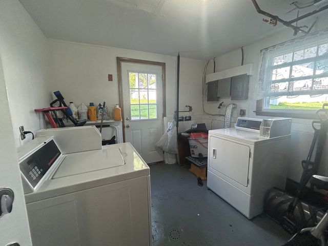 387 Mendon Rd, Attleboro, MA 02703