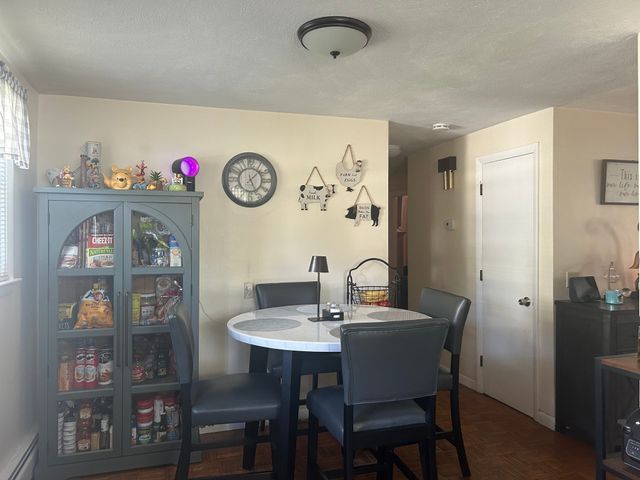 387 Mendon Rd, Attleboro, MA 02703