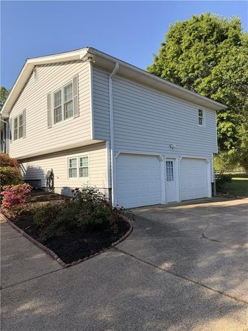 114 Village Court, Woodstock, GA 30188