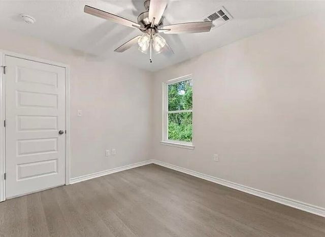 213 N Gladys St, Leesville, LA 71446