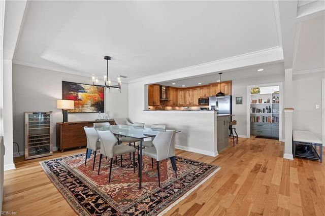 421 W Bute St Apt 305, Norfolk, VA 23510