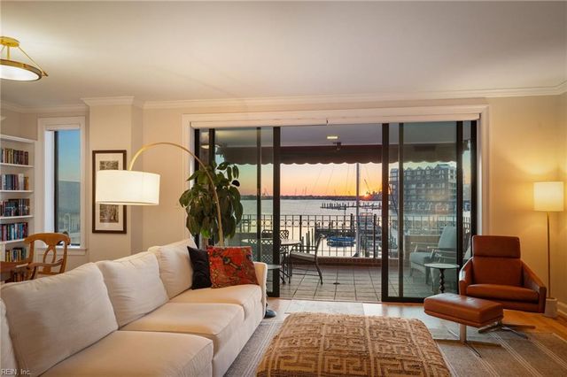 421 W Bute St Apt 305, Norfolk, VA 23510