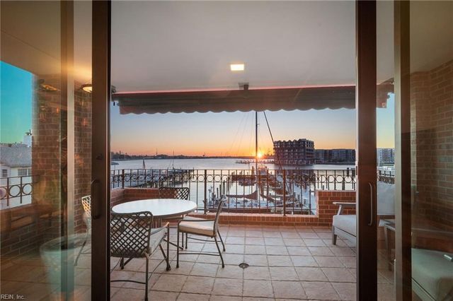 421 W Bute St Apt 305, Norfolk, VA 23510