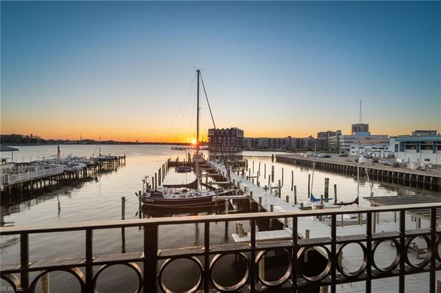 421 W Bute St Apt 305, Norfolk, VA 23510