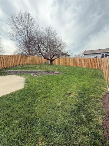 413 Regency Park Street, Kearney, MO 64060