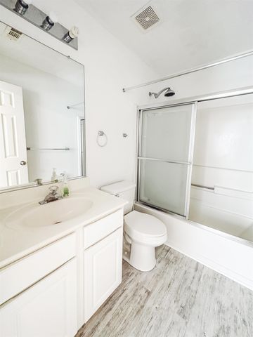 3247 Hidden Cove Circle, Peachtree Corners, GA 30092