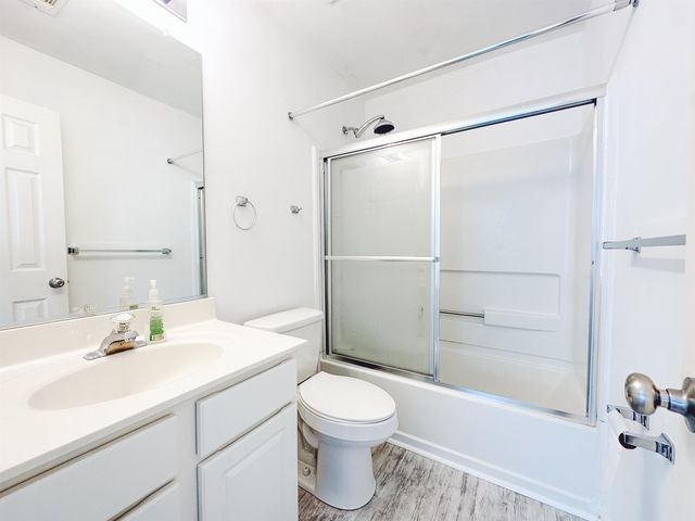 3247 Hidden Cove Circle, Peachtree Corners, GA 30092