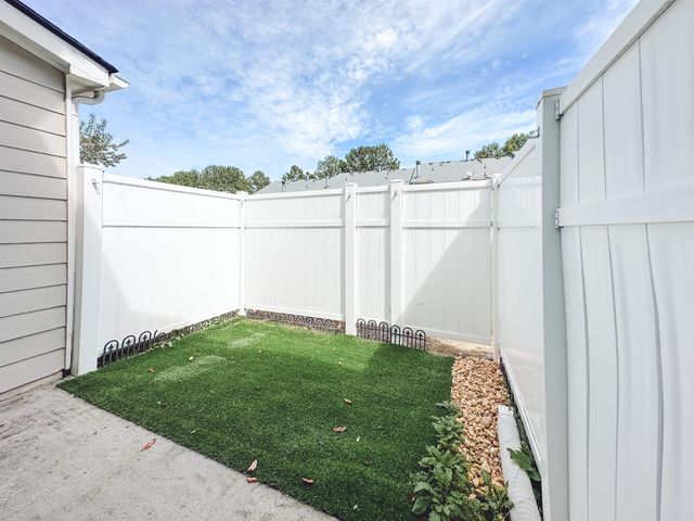 3247 Hidden Cove Circle, Peachtree Corners, GA 30092