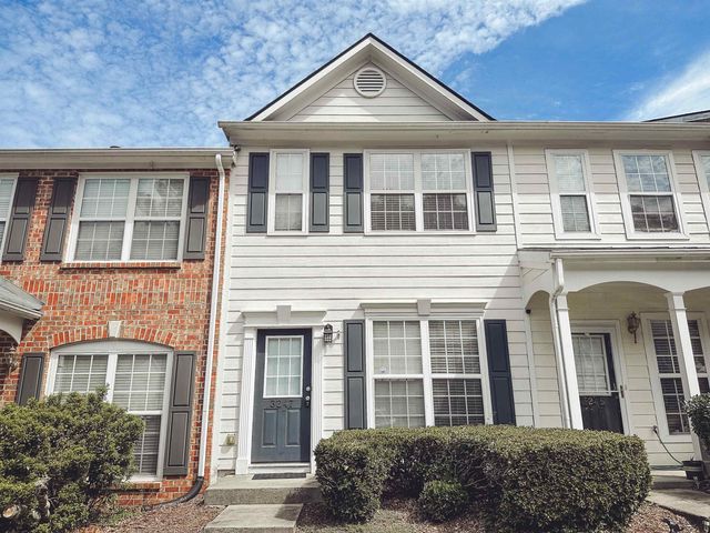 3247 Hidden Cove Circle, Peachtree Corners, GA 30092
