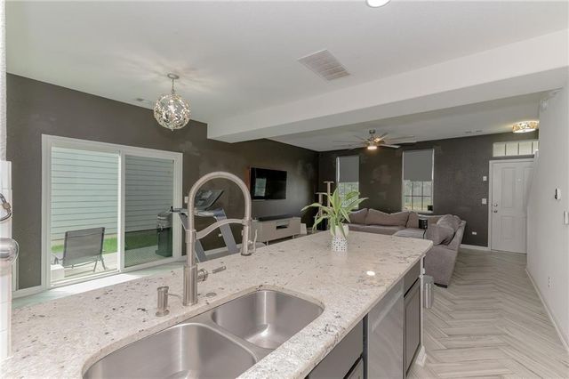 1565 Arbor Knot, Kyle, TX 78640