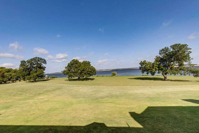 1886 Signal Ridge Place, Rockwall, TX 75032