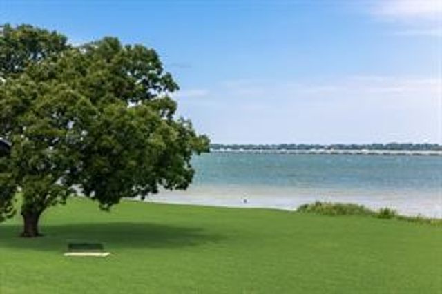 1886 Signal Ridge Place, Rockwall, TX 75032