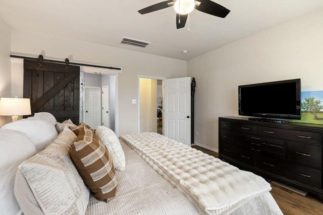 22332 Rock Wren RD, Spicewood, TX 78669