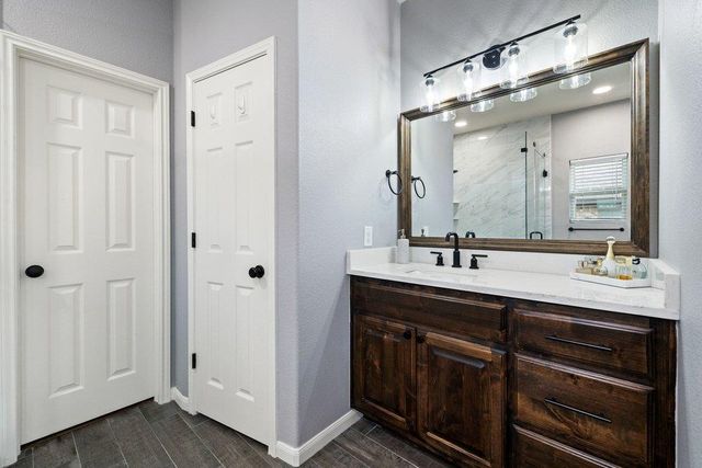 22332 Rock Wren RD, Spicewood, TX 78669