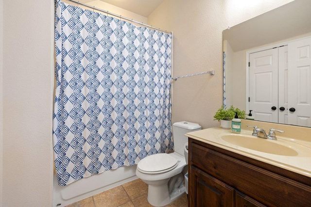 22332 Rock Wren RD, Spicewood, TX 78669