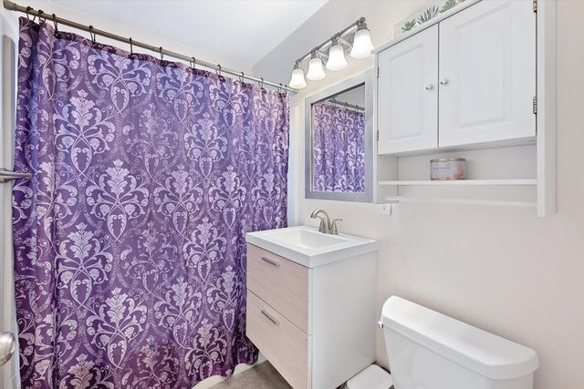 1327 W Joseph Ave, Spokane, WA 99205