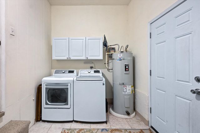 1327 W Joseph Ave, Spokane, WA 99205