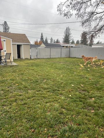 1327 W Joseph Ave, Spokane, WA 99205