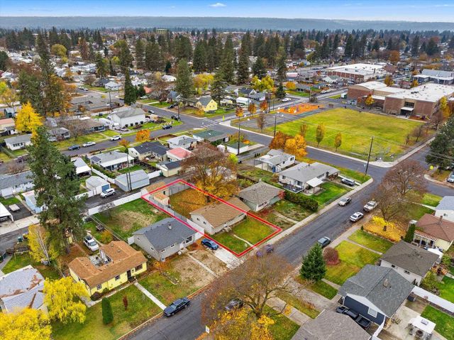 1327 W Joseph Ave, Spokane, WA 99205