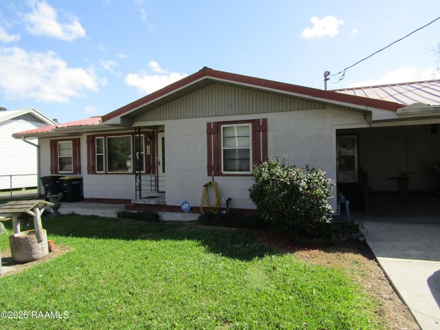 208 Acadian Street, New Iberia, LA 70560