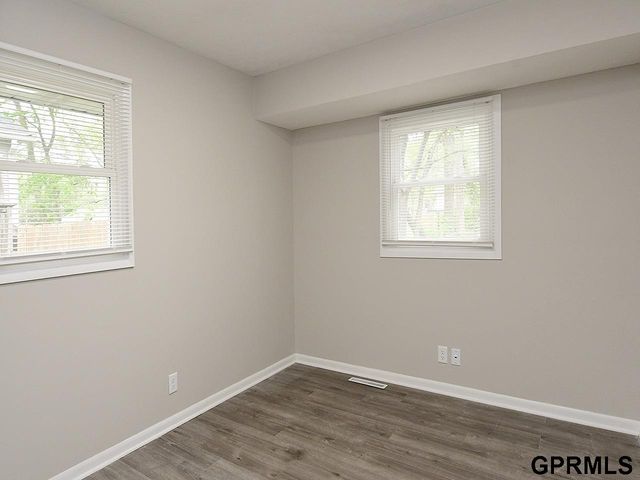2426 S 8 Street, Lincoln, NE 68502