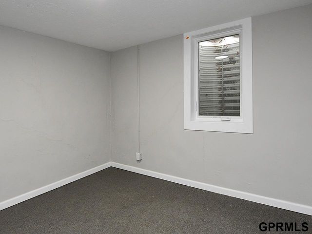 2426 S 8 Street, Lincoln, NE 68502