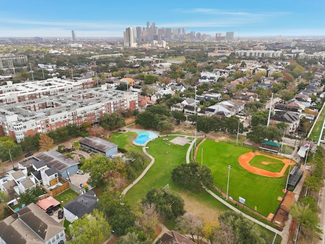 1801 Lexington Street, Houston, TX 77098