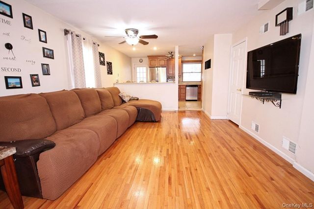 378 Gurley Avenue, Staten Island, NY 10308
