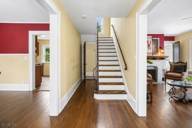 585 Ridge St, Newark City, NJ 07104