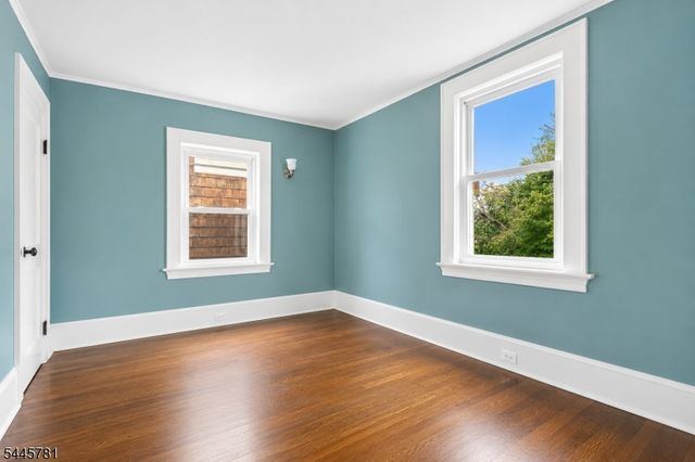 585 Ridge St, Newark City, NJ 07104