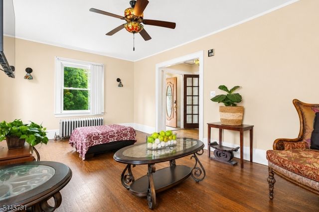 585 Ridge St, Newark City, NJ 07104