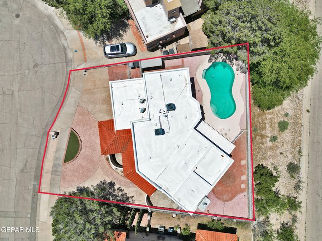 7217 Meriden Lane, El Paso, TX 79912