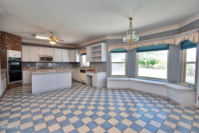 7217 Meriden Lane, El Paso, TX 79912