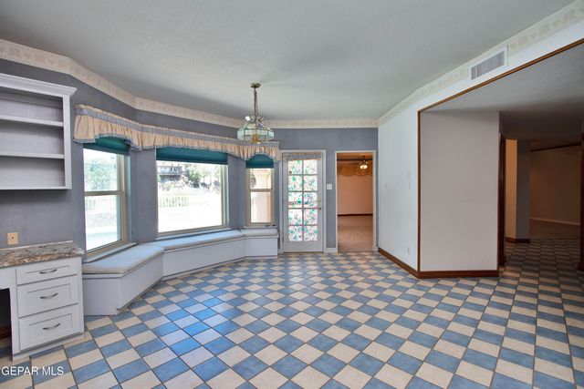 7217 Meriden Lane, El Paso, TX 79912