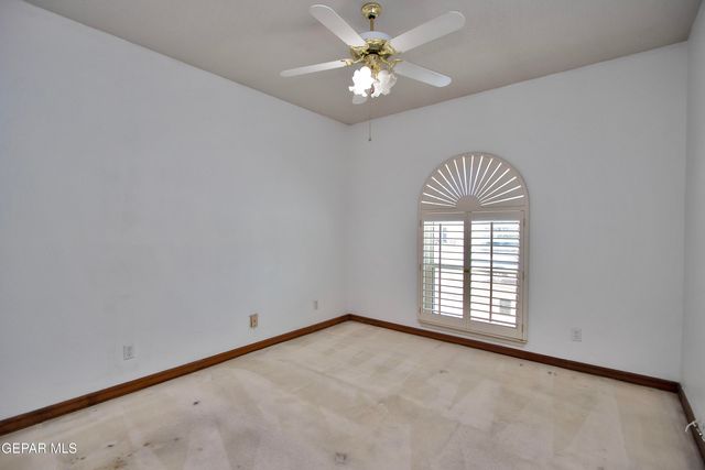 7217 Meriden Lane, El Paso, TX 79912