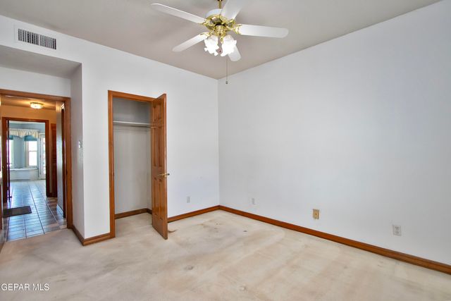 7217 Meriden Lane, El Paso, TX 79912