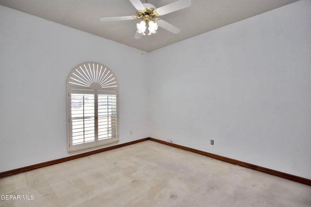 7217 Meriden Lane, El Paso, TX 79912