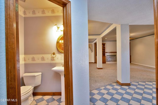 7217 Meriden Lane, El Paso, TX 79912
