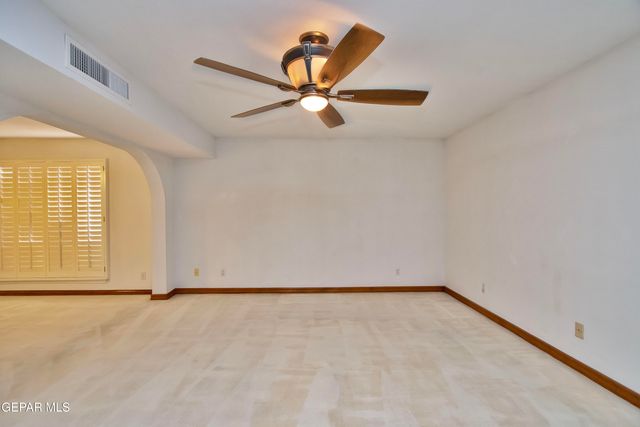 7217 Meriden Lane, El Paso, TX 79912