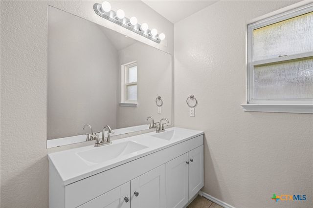 3608 Foxglove Lane, Killeen, TX 76549