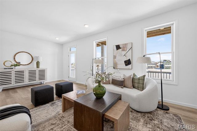 238 Marais Temps Clair Way, St Charles, MO 63301