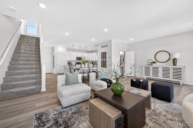 238 Marais Temps Clair Way, St Charles, MO 63301