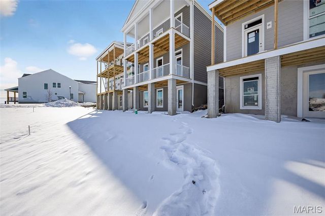 238 Marais Temps Clair Way, St Charles, MO 63301