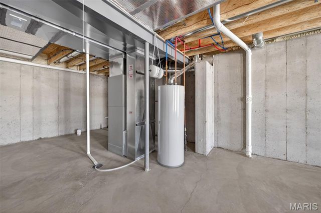 238 Marais Temps Clair Way, St Charles, MO 63301