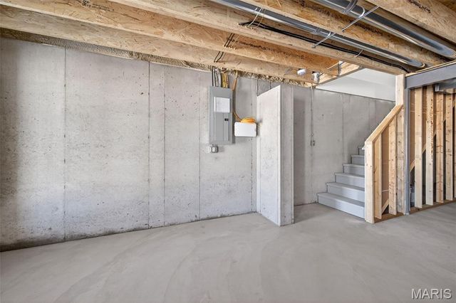 238 Marais Temps Clair Way, St Charles, MO 63301