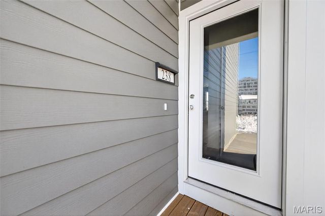 238 Marais Temps Clair Way, St Charles, MO 63301