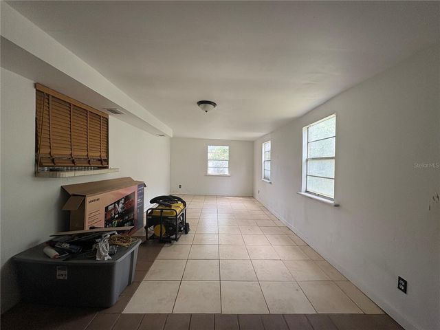 6513 RUNNINGWOODS DRIVE, Tampa, FL 33634