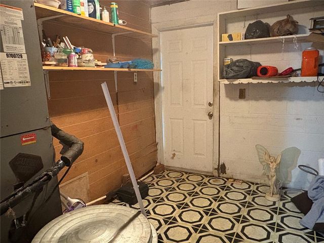 6513 RUNNINGWOODS DRIVE, Tampa, FL 33634