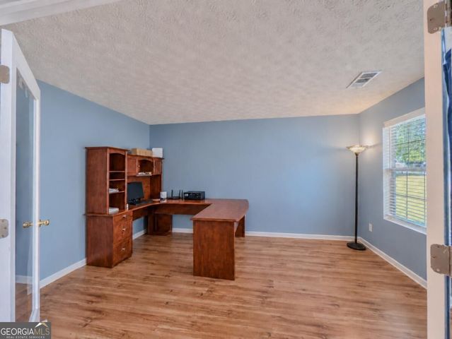 1205 Mystic Drive, Loganville, GA 30052