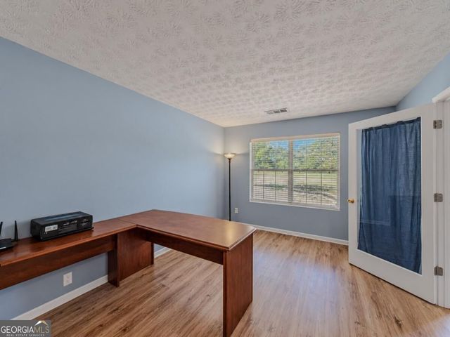 1205 Mystic Drive, Loganville, GA 30052